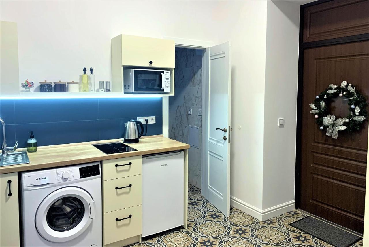 Iris Apartment On Popovich 리비프 외부 사진